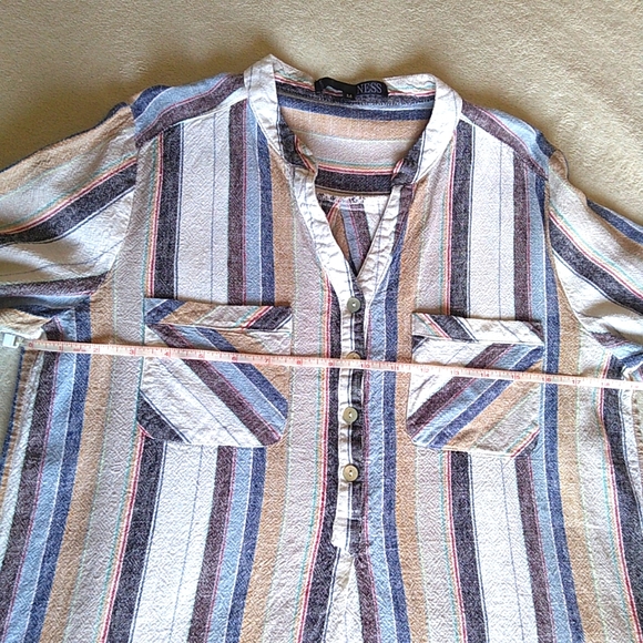Ness Linen Multicolored Striped Shirt with Buttons and 3/4 Sleeves - Picture 10 of 11
